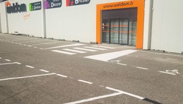 Marquage au sol chantier Weldom Lavelanet